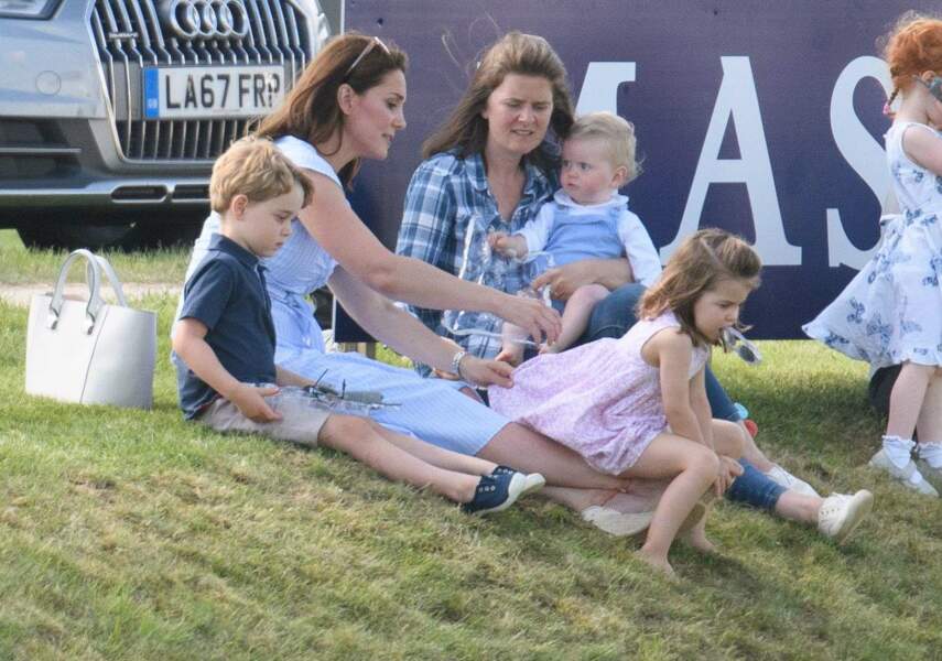 Kate Middleton, le prince George et la princesse Charlotte au Maserati Royal Charity Polo