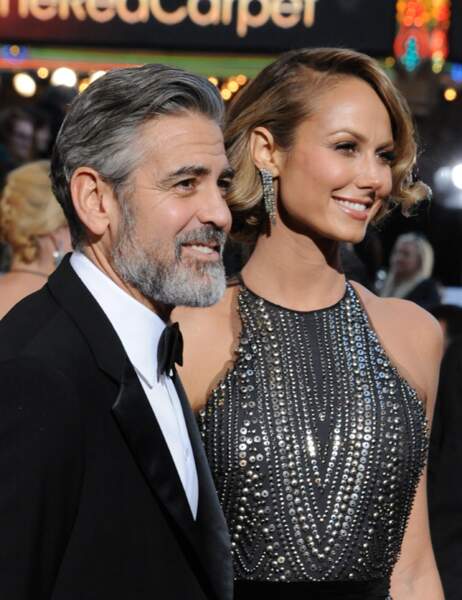 George Clooney et Stacy Keibler à la dernière cérémonie des Oscars à Los Angeles