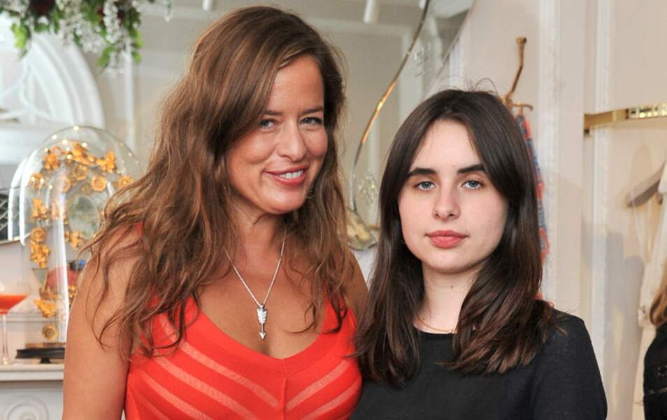 Jade Jagger et sa fille Assisi sont toutes les deux devenues mères en 2014.