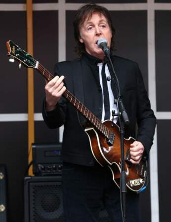 12ème place : Sir Paul McCartney avec 47 millions de dollars