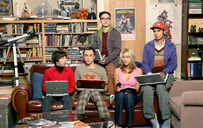 1. Jim Parsons, Kaley Cuoco et Johnny Galecki de The Big Bang Theory : 750 000 euros par épisode