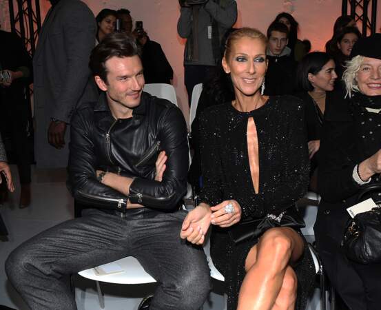 Céline Dion et Pepe Muñoz complices pendant le défilé Haute Couture d'Alexandre Vauthier