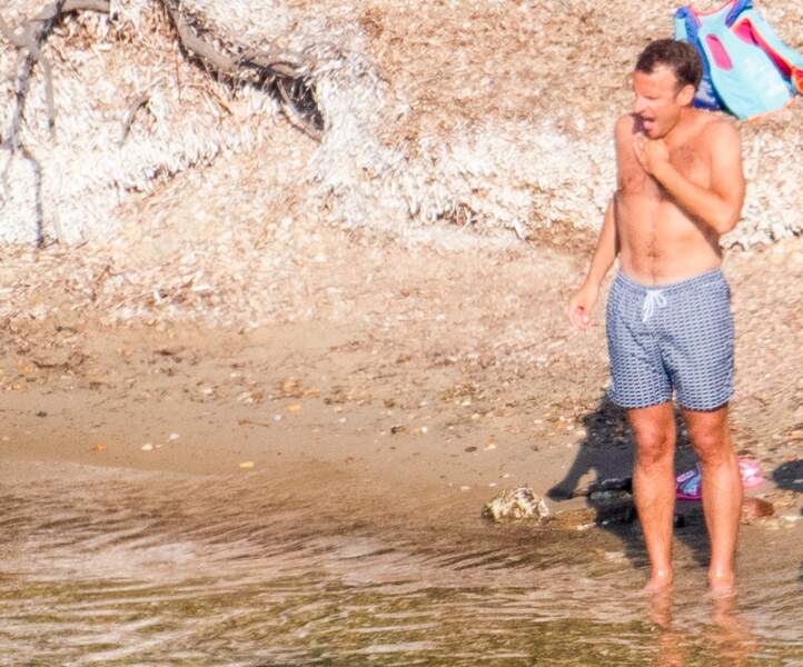Emmanuel et Brigitte Macron à la plage : leurs vacances canon ! 
