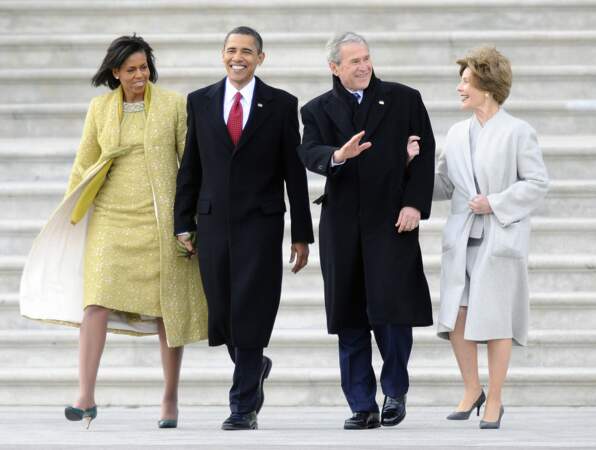 Michelle Obama a épousé Barack Obama, et George W. Bush est l'époux de Laura Bush