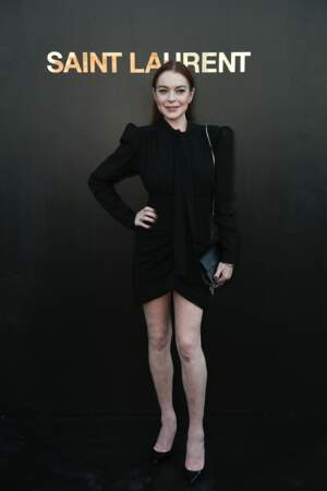 Lindsay Lohan au défilé Saint Laurent à la fashion week de Paris, le 25 septembre