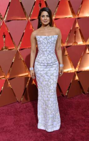 Oscars 2017 : du beau, du chic, du sublime, les plus beaux looks de la soirée - Priyanka Chopra