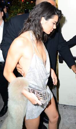 Anniversaire de Kendall Jenner : Nathalie Péchalat vient d'appeler, elle aimerait récupérer sa robe de patineuse