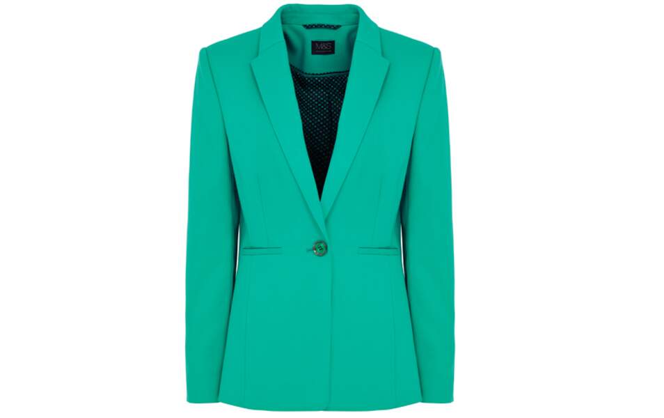 Si vous avez… la taille fine : Veste en coton, 69,95 € Marks & Spencer Collection