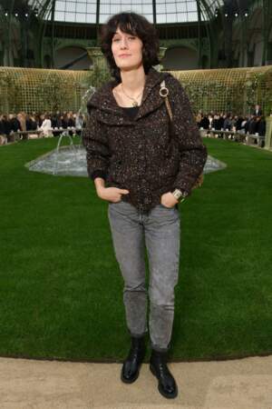 Clotilde Hesme au défilé Chanel haute couture printemps-été 2018, au Grand Palais, le 23 janvier
