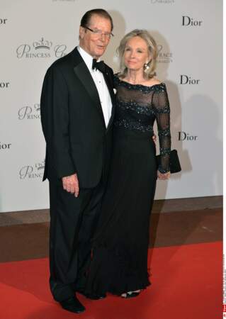 Roger Moore et sa femme Cristina Tholstrup
