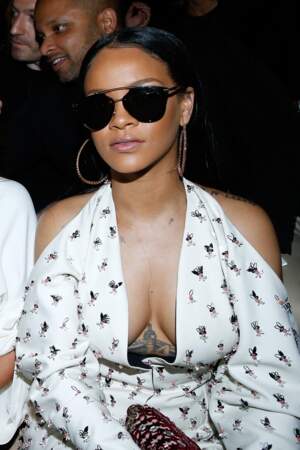Défilé Dior printemps-été 2017 : Rihanna