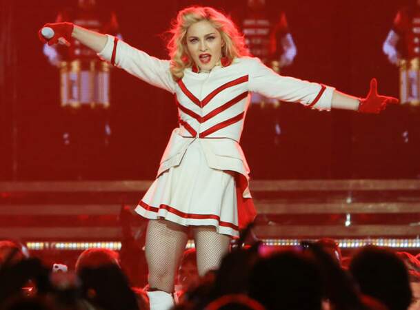 1ère place : Madonna avec 125 millions de dollars