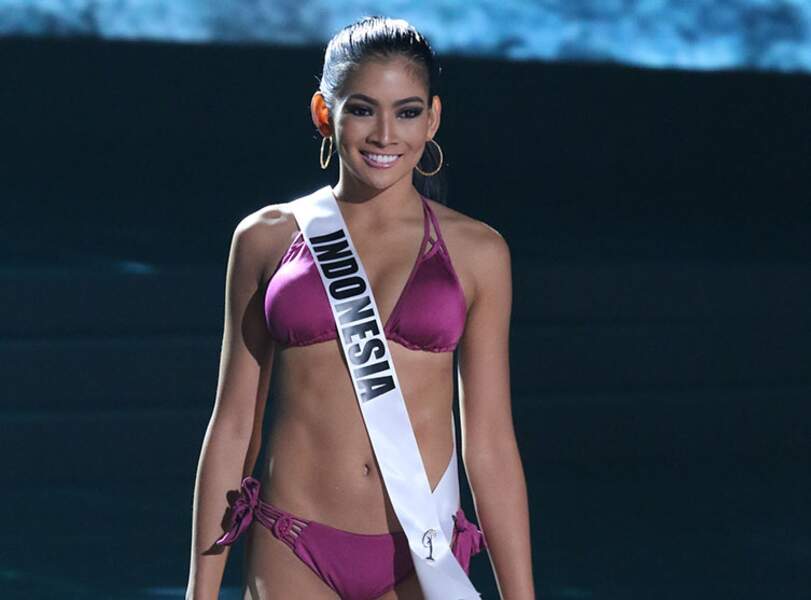 Miss Indonésie en version concours de beauté