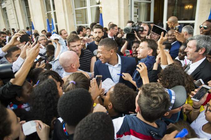 Les Bleus à l'Elysée après leur victoire en coupe du monde : Kylian Mbappé