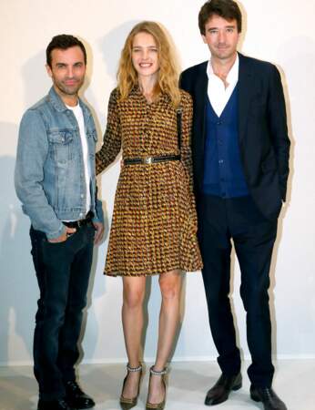 Nicolas Ghesquière, le directeur artistique de Louis Vuitton, avec Natalia Vodianova et Antoine Arnault