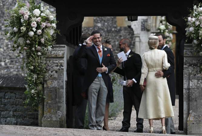 Les invités arrivent au mariage de Pippa Middleton et de James Matthews 