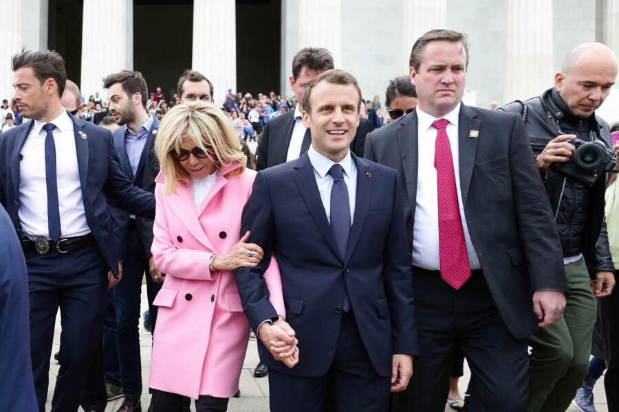 Brigitte et Emmanuel Macron visitent le Lincoln Memorial de Washington