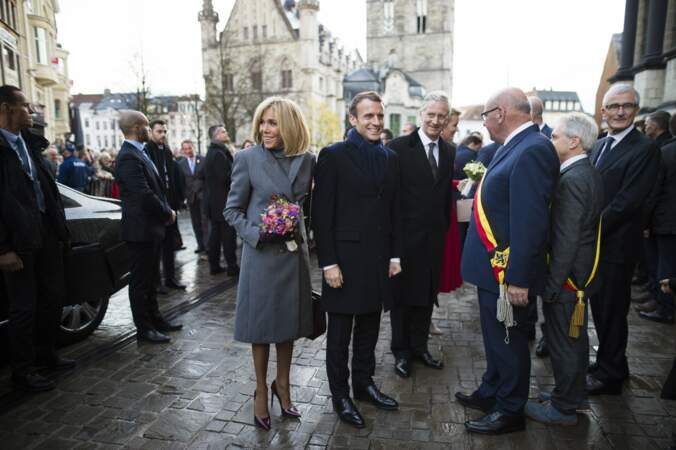 Emmanuel et Brigitte Macron lors de leur arrivée en Belgique