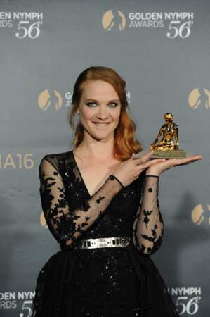 Festival TV de Monte-Carlo : Et elle est repartie avec le Nymphe d'Or de la meilleure actrice !