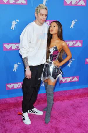 Ariana Grande et son boyfriend Pete Davidson aux MTV Video Music Awards 2018, le 20 août, à New York