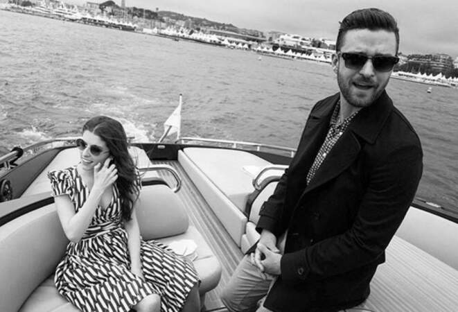 Insta Cannes 2016 : Anna Kendrick s'enjaille avec Justin Timberlake à bord d'un bateau.