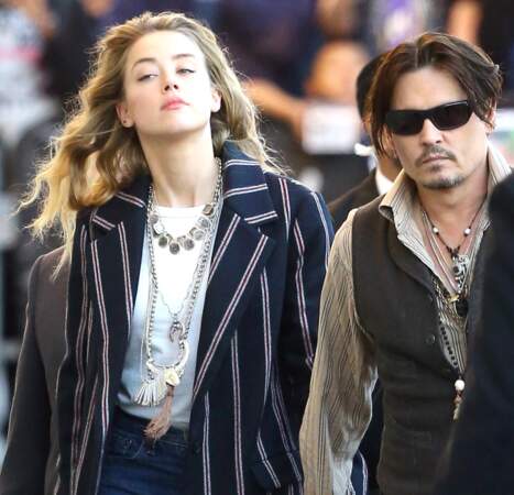 Amber Heard et Johnny Depp ont entrepris un duel de colliers