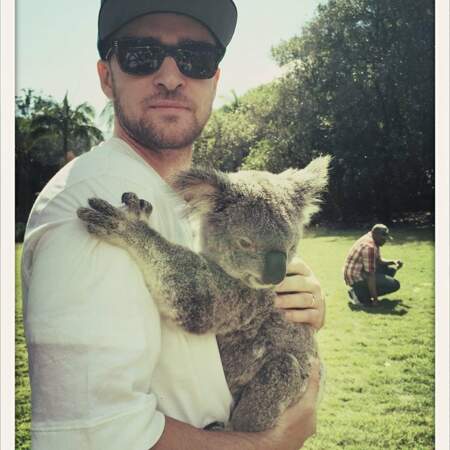 Les people posent avec des animaux : Justin Timberlake