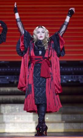 Les chanteuses les mieux payées : 3. Madonna avec 76,5 millions de dollars