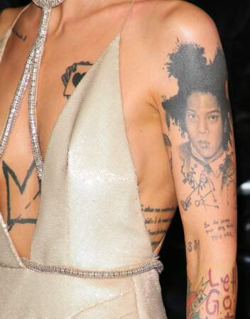 Tatouage: ces stars qui portent un tatouage sur la clavicule - Ruby Rose