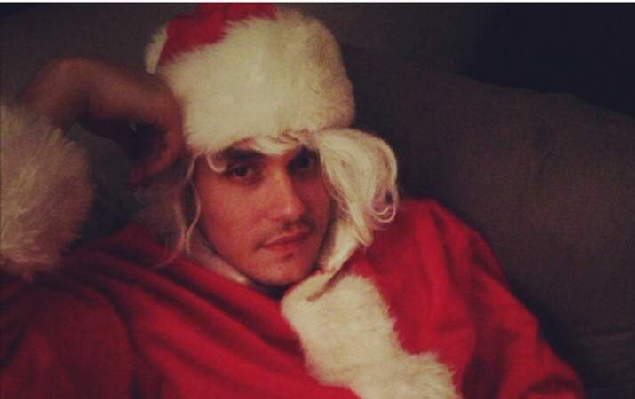 John Mayer : salut, moi c’est John et à Noël... je pense.