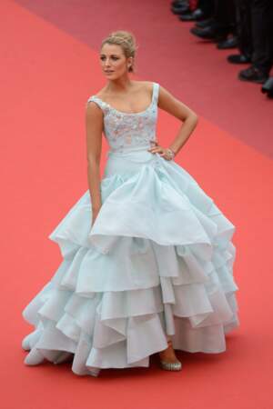 Cannes 2016: Blake Lively dans sa robe de Cendrillon signée Vivienne Westwood. Une vraie princesse!