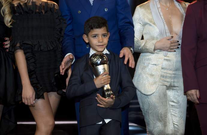 Prix FIFA : Cristiano Junior, le fils de 6 ans du footballeur 
