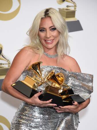Lady Gaga, ses récompenses et sa parure Tiffany & Co aux Grammy Awards 2019, Los Angeles