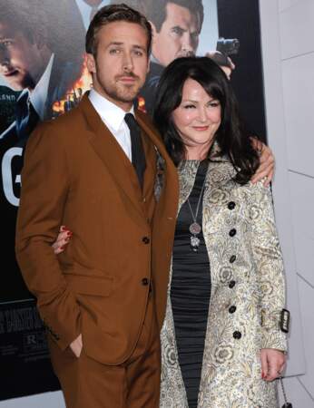 Ryan Gosling et sa maman Donna à l'avant-première de Gangster Squad à Hollywood le 7 janvier 2013