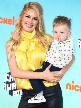 Heidi Montag et son fils Gunner à la cérémonie des Kids' Choice Awards, Los Angeles