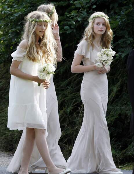 En 2011, Lottie (à droite) avait été remarquée au mariage de Kate Moss