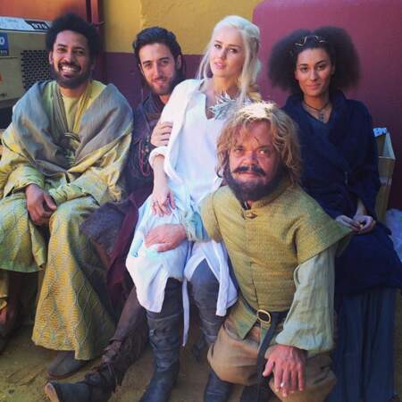 Rosie avec les doublures d’Hizdahr, Daario, Missandeï et Tyrion