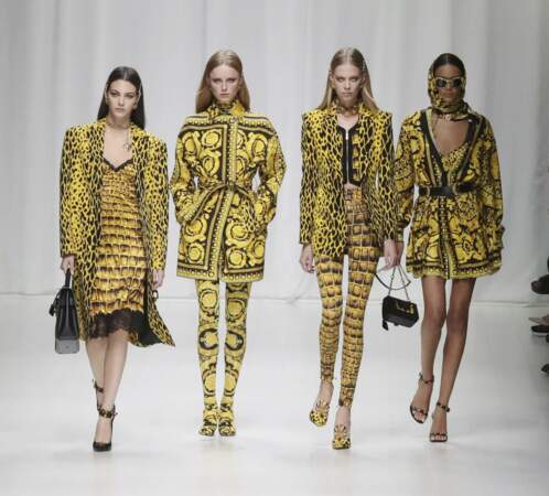 Le défilé Versace lors de la Fashion Week de Milan 