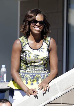 Michelle Obama en top péplum à imprimé flashy