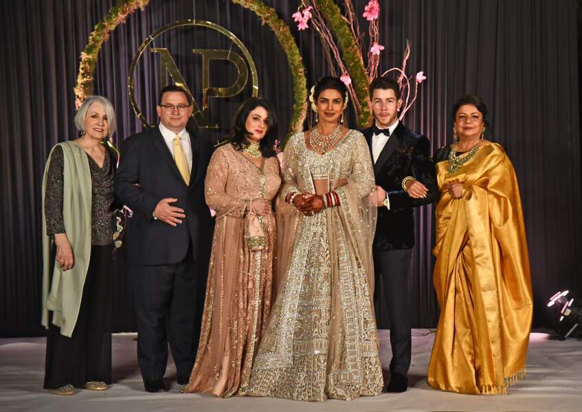 Priyanka Chopra et Nick Jonas mariés : ils continuent de célébrer leur union !