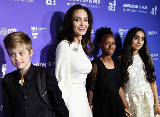 Shiloh, Angelina Jolie, Zahara et Saara Chaudry