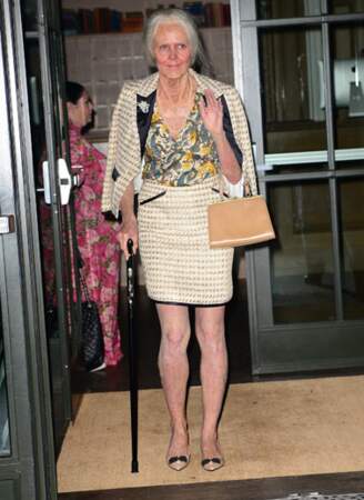 Heidi Klum porte un tailleur Chanel