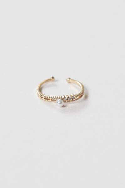 Saint-Valentin : Paradise Layered pearl ring, The Ordinary Co, 5,46 euros