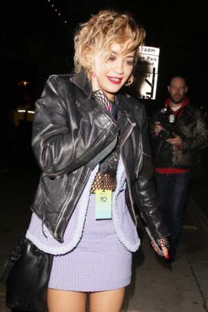 Rita Ora avec la coupe au carré 