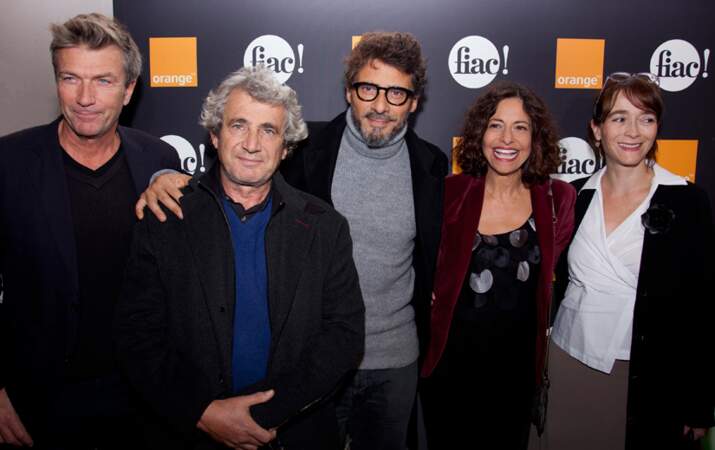 Philippe Caroit, Michel Boujenah, Pascal Elbé, Gisèle Tsobanian, et Delphine Ernotte Cunci à la Fiac.