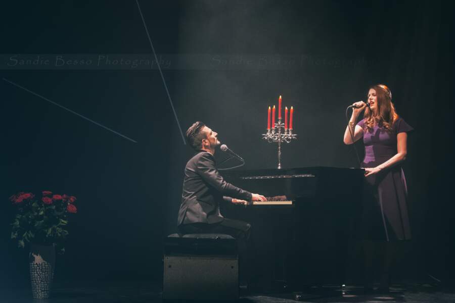 Concert de Michal : le chanteur avec Elodie Frégé