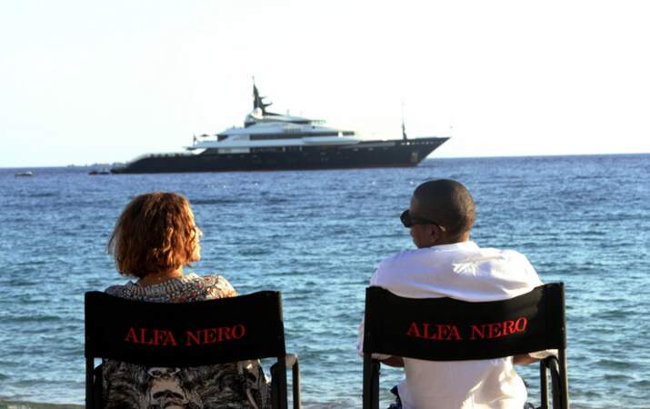 Beyoncé et Jay-Z contemplent leur yacht