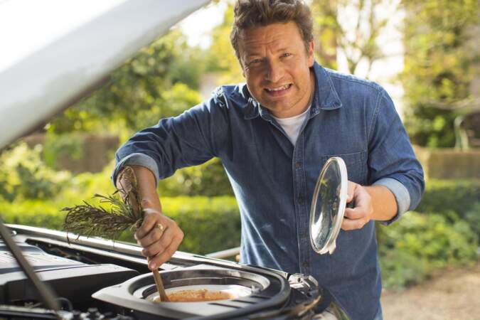 Jamie Oliver a une mijoteuse pour faire des bons petits plats