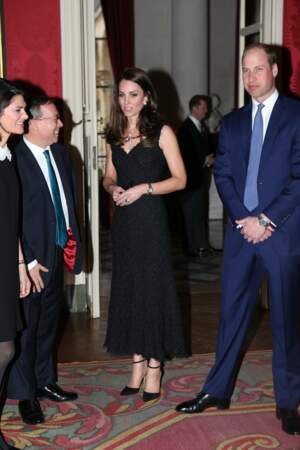 Kate Middleton et le prince William lors de la réception à l'ambassade de Grande-Bretagne