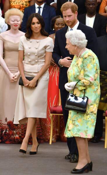 Meghan et le prince Harry aux côtés de la reine Elizabeth II pour honorer les leaders